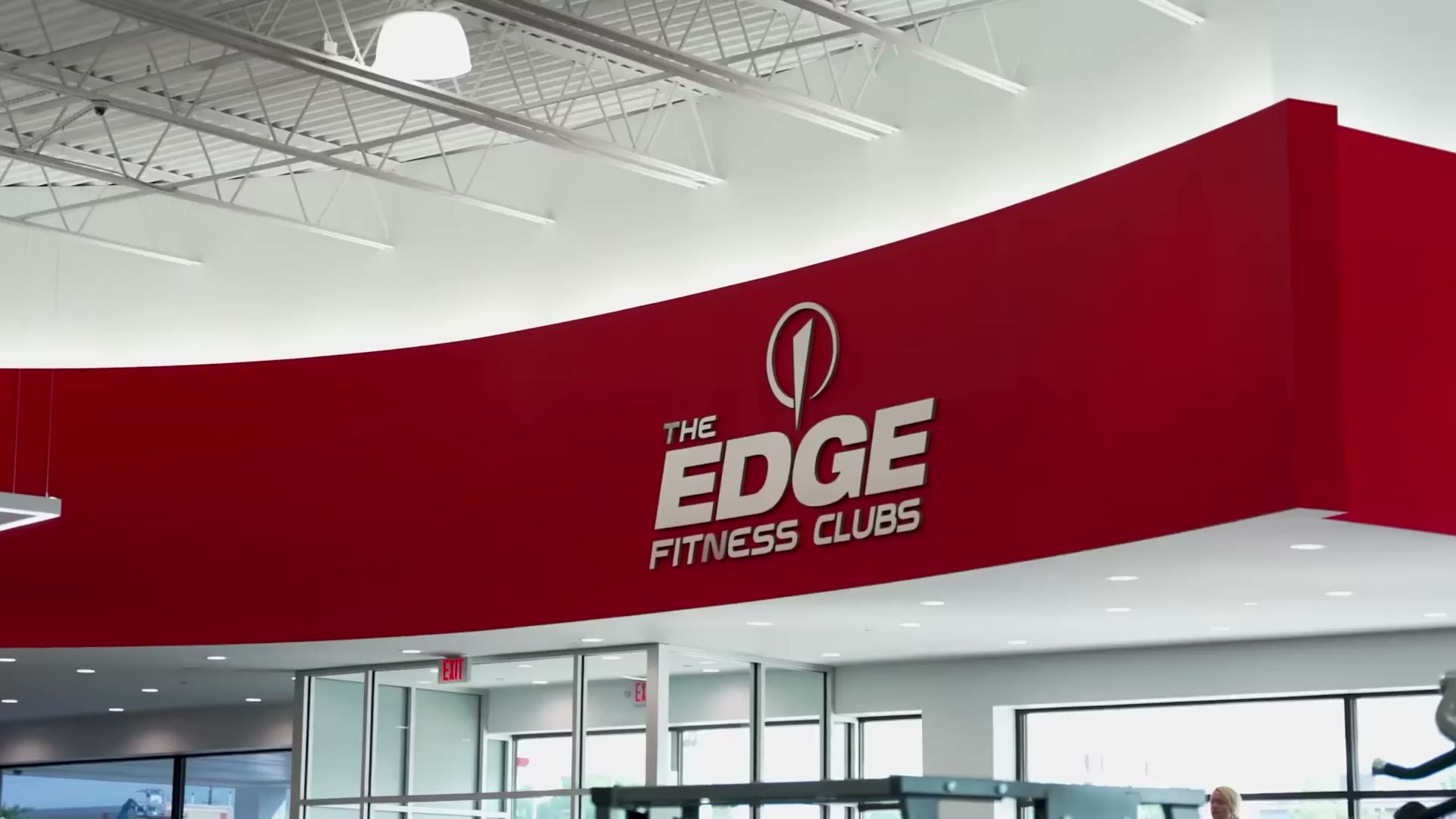 the-edge-fitness-clubs-gym-hero